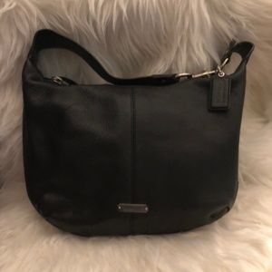 Coach Avery Leather Hobo in Black